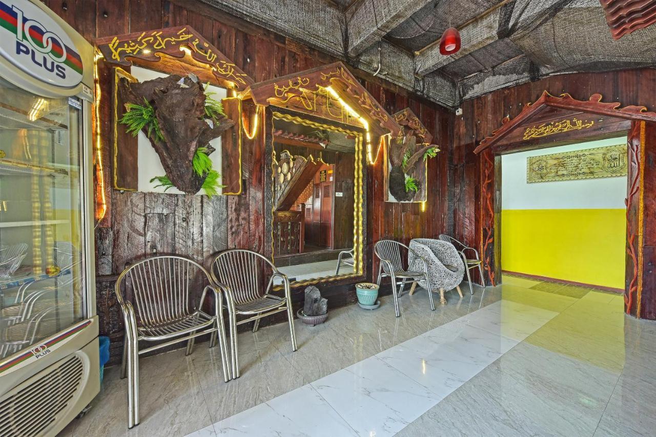 Super Oyo Capital O 90659 Raintown Timbers Hotel ไทปิง ภายนอก รูปภาพ