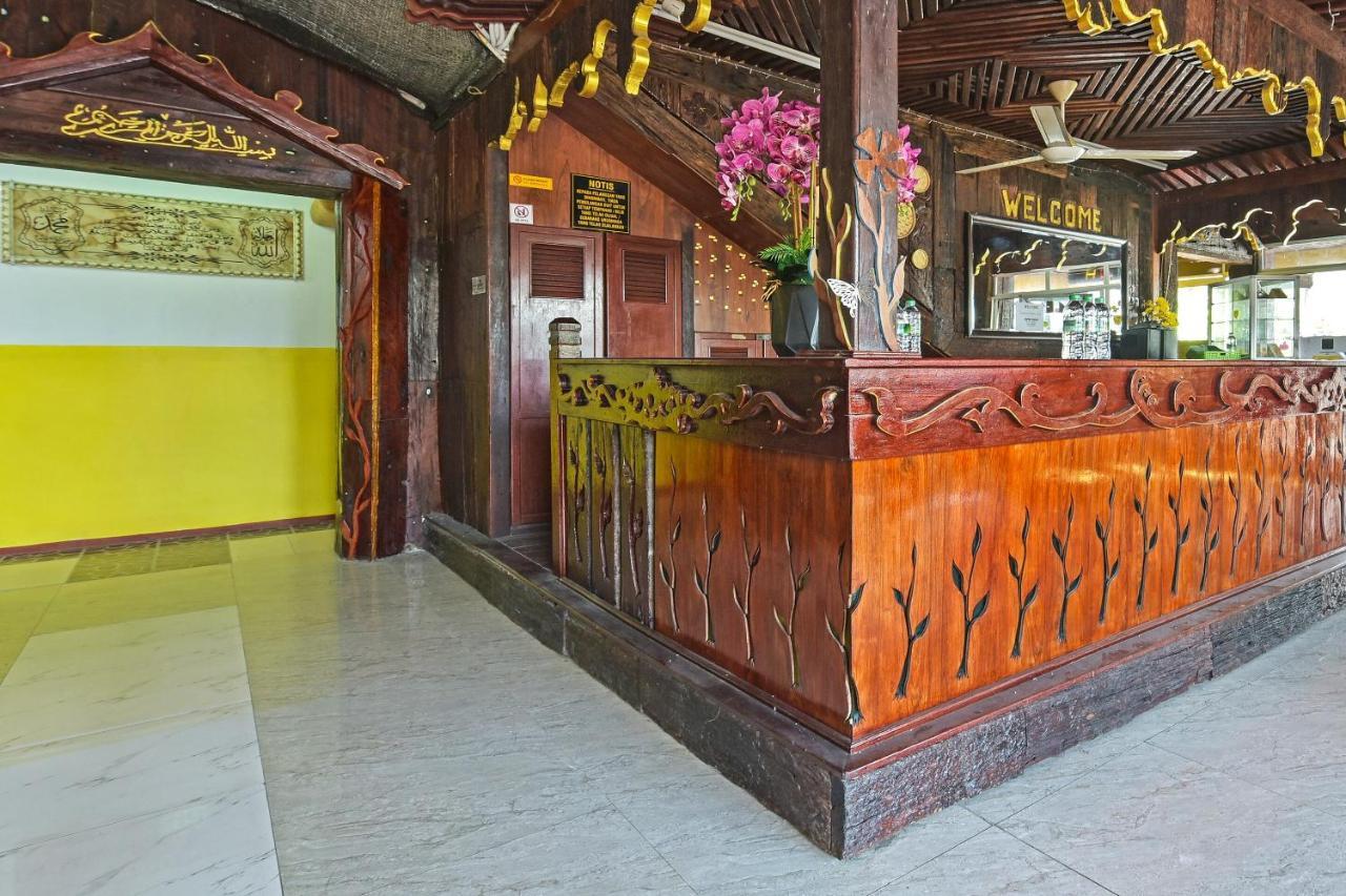 Super Oyo Capital O 90659 Raintown Timbers Hotel ไทปิง ภายนอก รูปภาพ