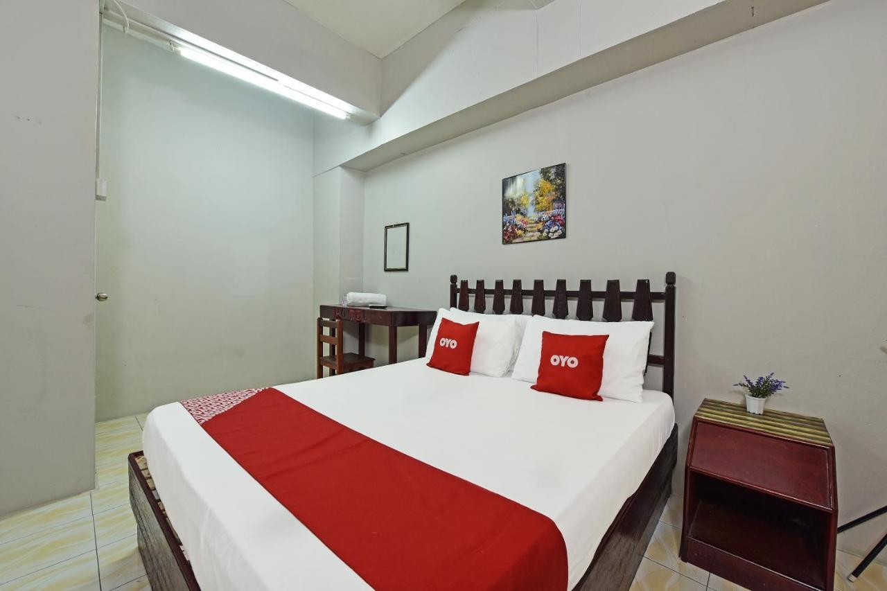 Super Oyo Capital O 90659 Raintown Timbers Hotel ไทปิง ภายนอก รูปภาพ