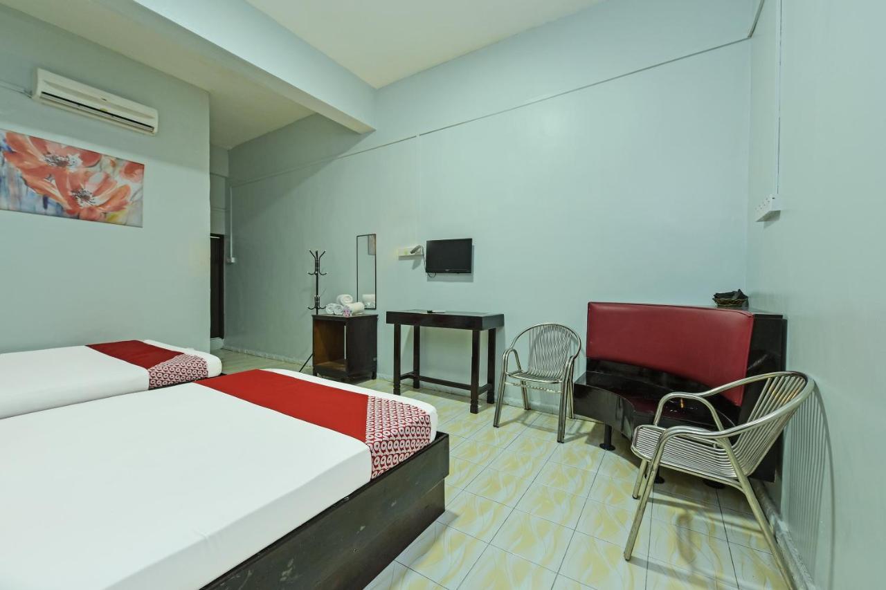Super Oyo Capital O 90659 Raintown Timbers Hotel ไทปิง ภายนอก รูปภาพ
